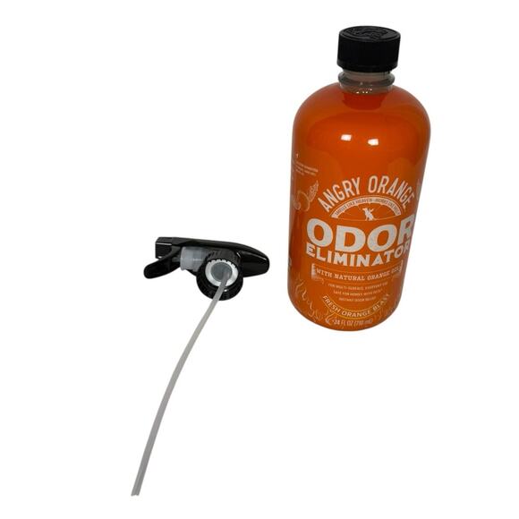ANGRY ORANGE Pet Odor Eliminator Citrus Deodorizer Pet Dog Cat Large 24oz Spray - Picture 2 of 5